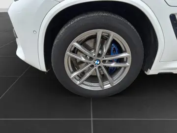 X3 xDrive30e 19    Pano   Harman Kardon   DrivAs