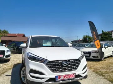 Hyundai Tucson blue 1.7