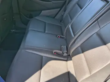 Hyundai Tucson blue 1.7