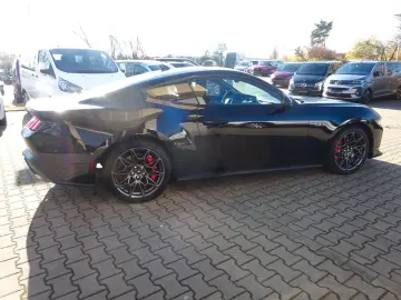 Mustang Fastback 5.0 V8