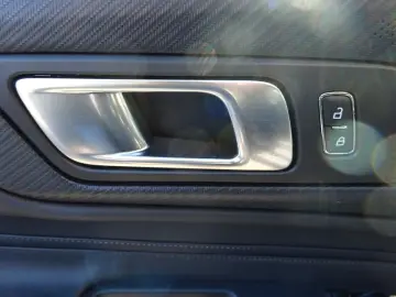 Mustang Fastback 5.0 V8