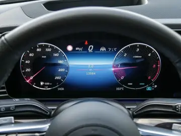 GLS 450 d 4M AMG-Sport Pano Stdhzg AHK 7Sitzer