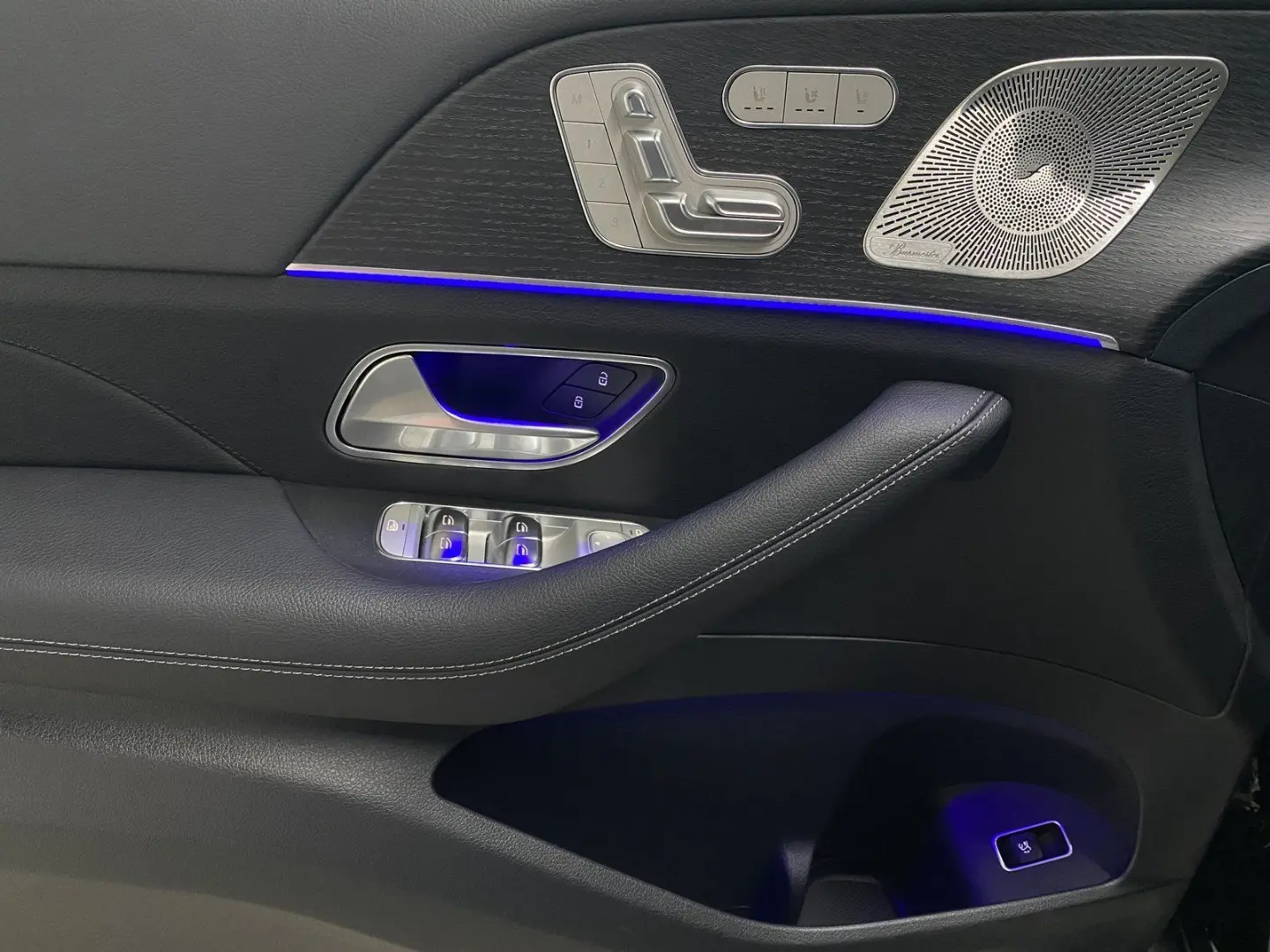 GLS 450 4M AMG DISTR AHK PANO HUD 21  360  KEY