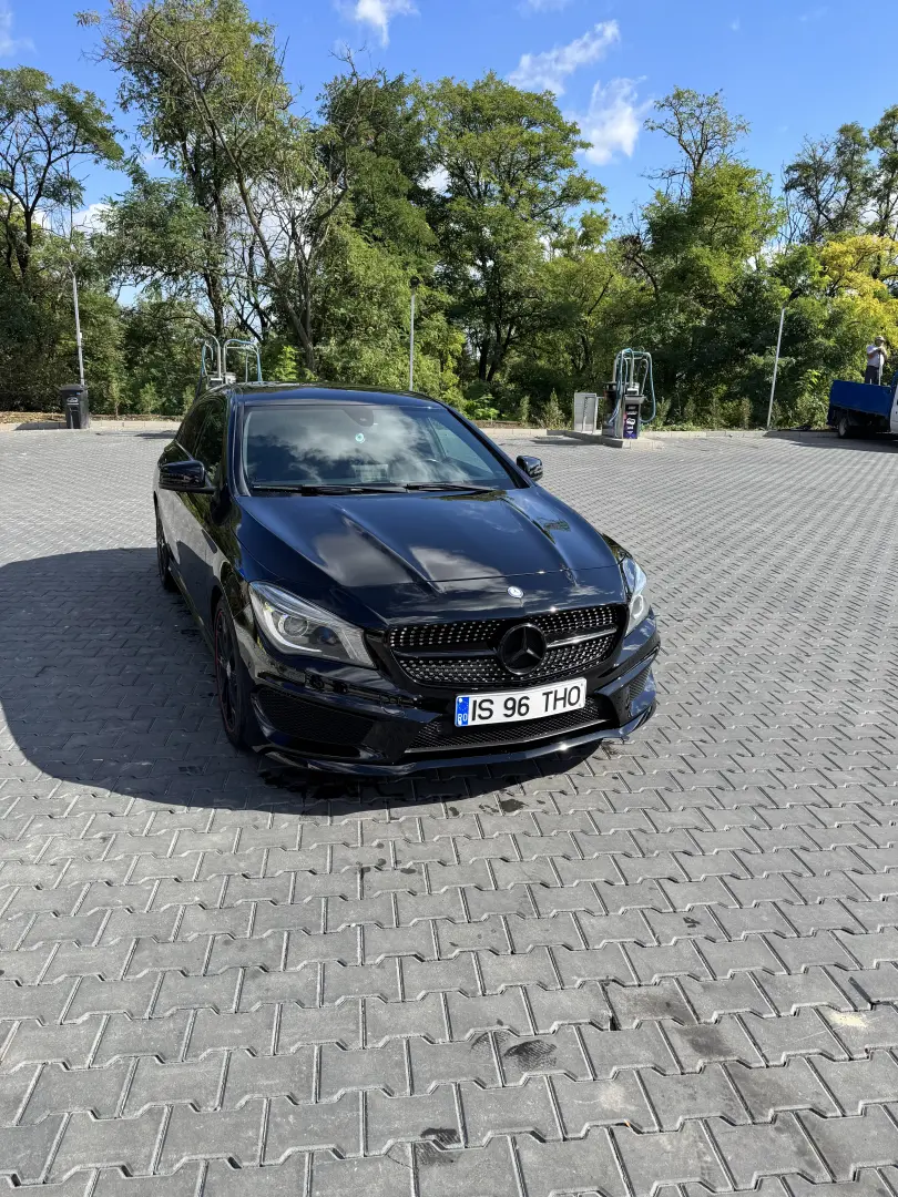 Mercedes-Benz CLA 220 Shooting Brake