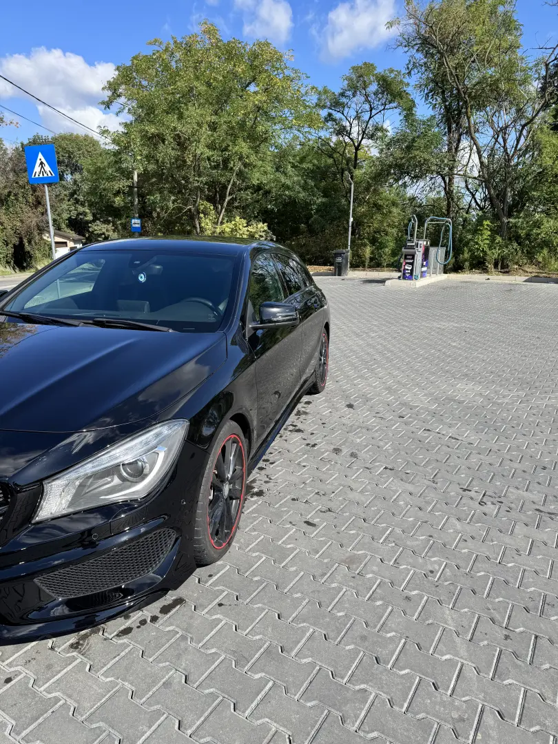 Mercedes-Benz CLA 220 Shooting Brake