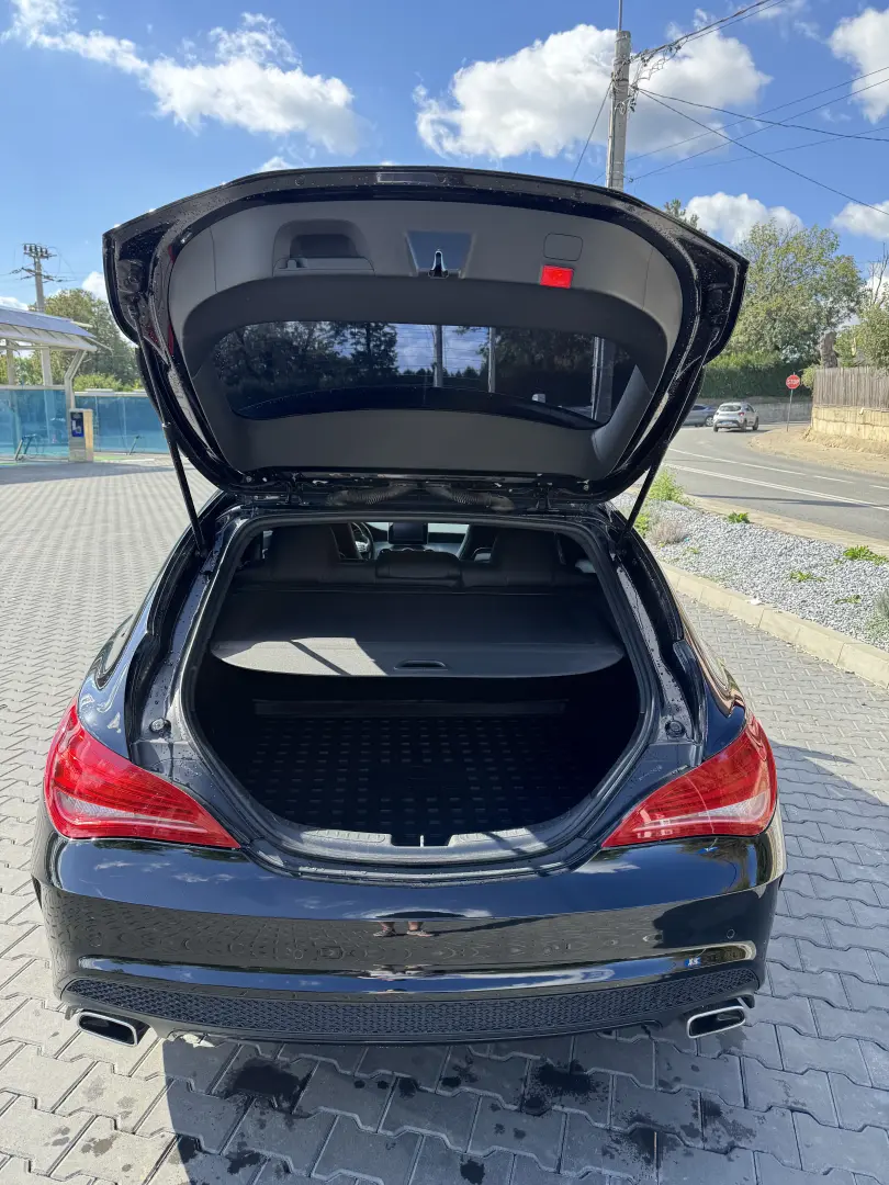 Mercedes-Benz CLA 220 Shooting Brake