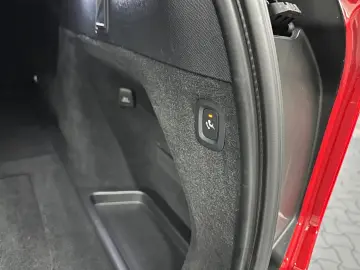 XC90 Momentum Pro AWD  19Zoll AHK LEDER KAMERA