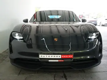 Taycan 4 S