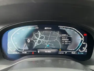 X3 xDrive 30e A M Sport LED ParkAss AHK-klappbar