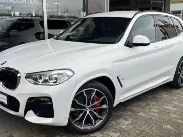X3 xDrive 30e A M Sport LED ParkAss AHK-klappbar