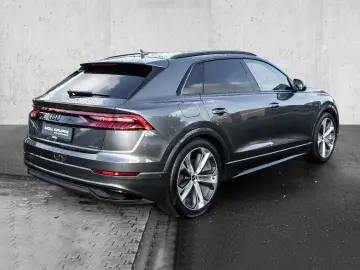 Q8 SUV 55 TFSI