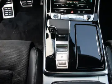 Q8 SUV 55 TFSI