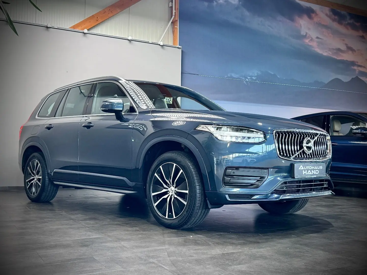 XC90 B5 MOMENTUM PRO AWD 7SITZER THORS HAMMER 1