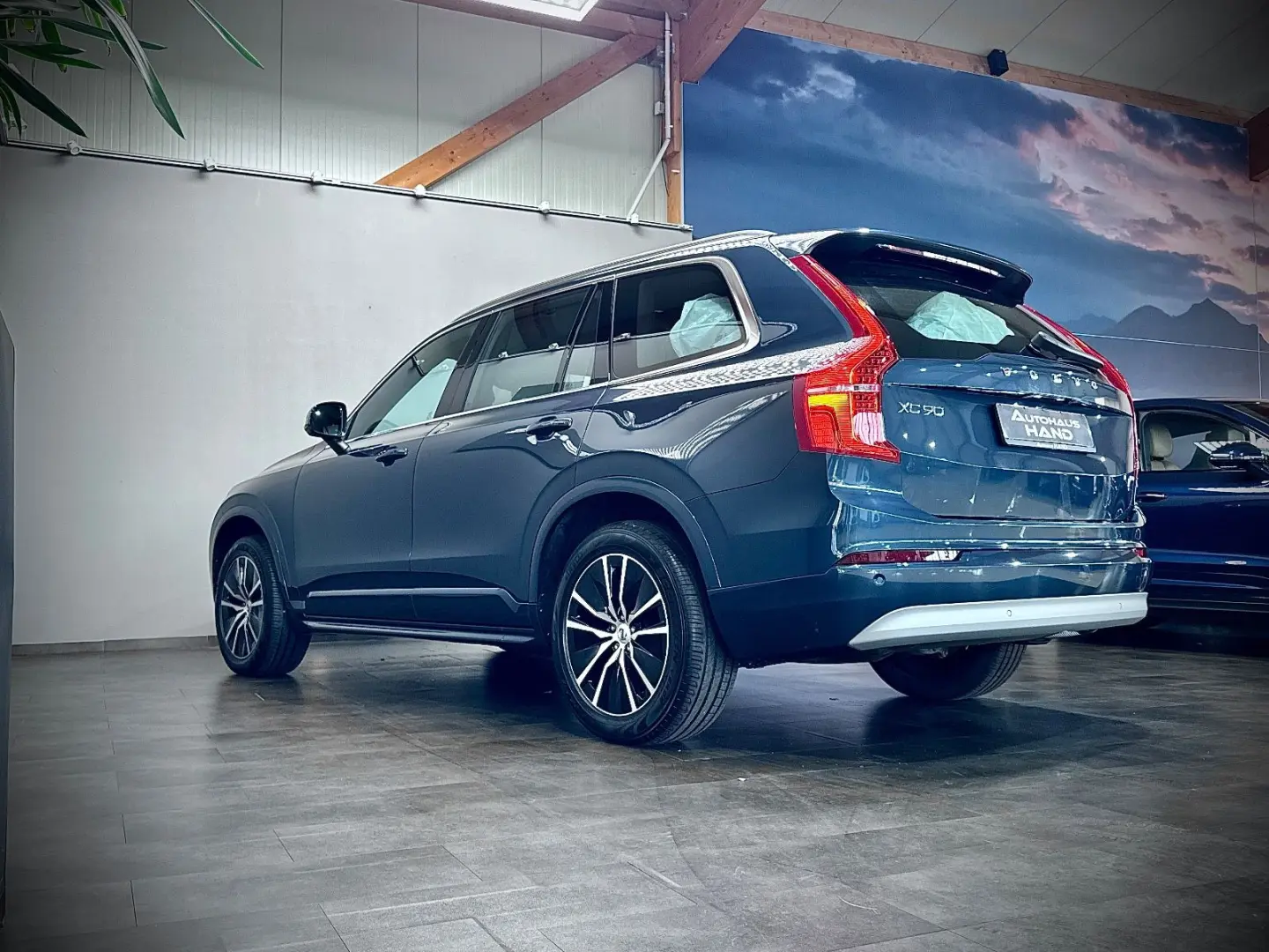 XC90 B5 MOMENTUM PRO AWD 7SITZER THORS HAMMER 1