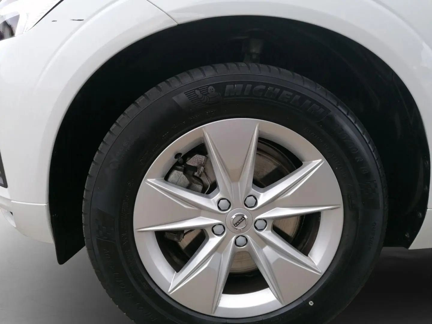 XC60 B4 Mild-Hybrid Benzin Automatikgetriebe