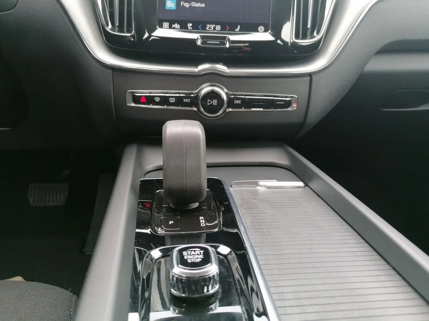 XC60 B4 Mild-Hybrid Benzin Automatikgetriebe