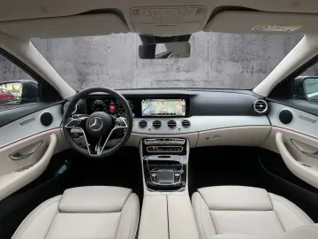 E 300 AMG SCHIEBEDACH 360 AMBI MBUX-HIGH-END LED