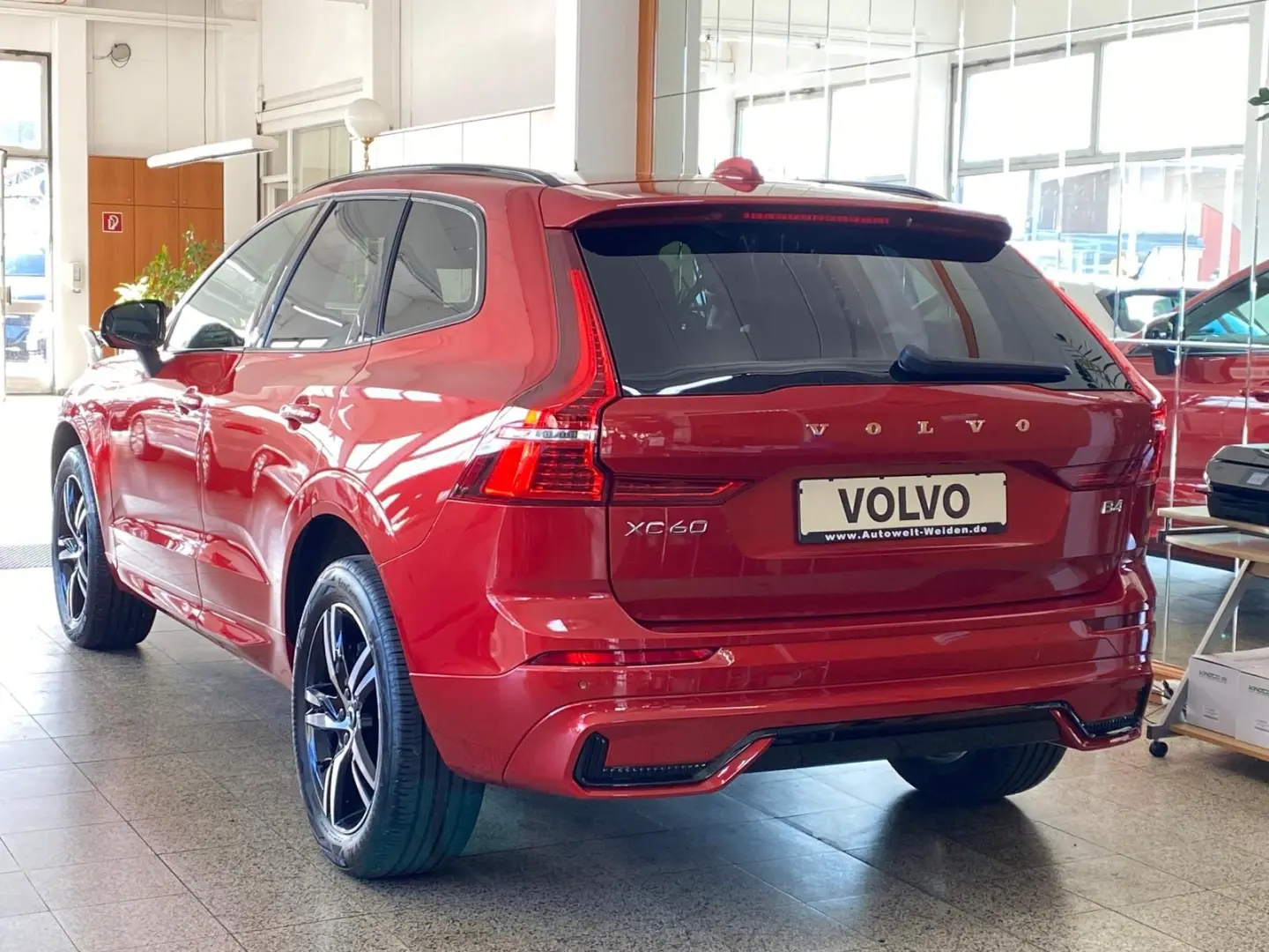 XC60 B4 2.0 Diesel Mild-Hybrid 2WD R Design