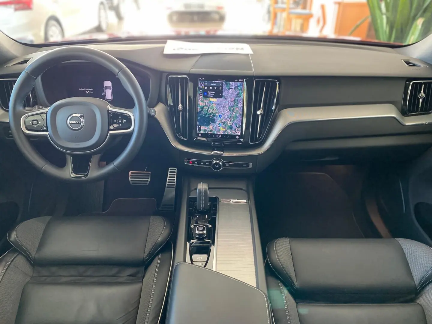 XC60 B4 2.0 Diesel Mild-Hybrid 2WD R Design