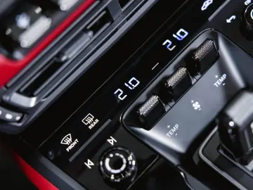 911 Carrera 4 GTS Liftsystem BOSE Sportsitze