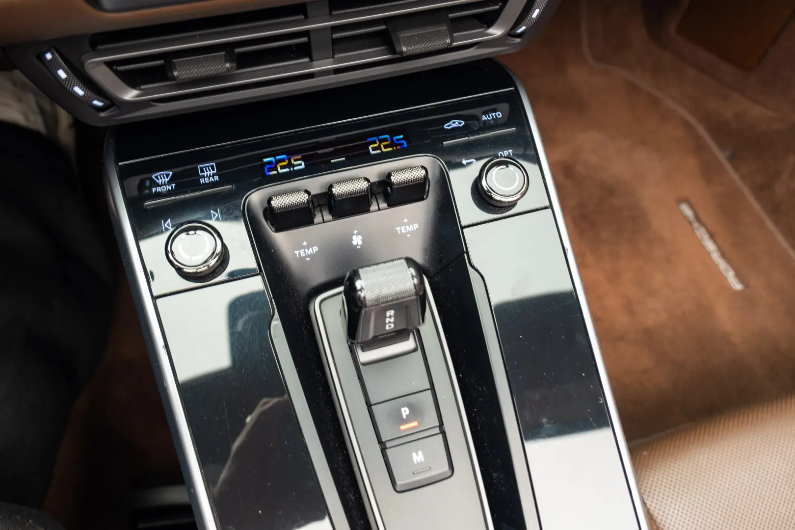 Porsche 911 Carrera 4S Cabrio