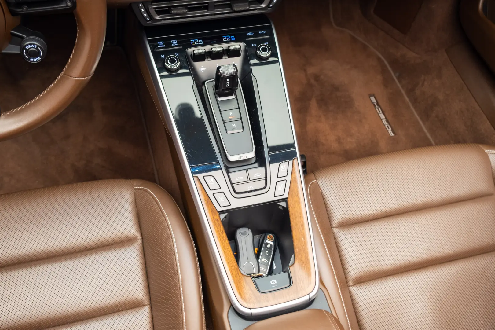 Porsche 911 Carrera 4S Cabrio