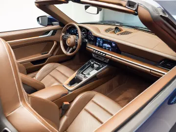 Porsche 911 Carrera 4S Cabrio