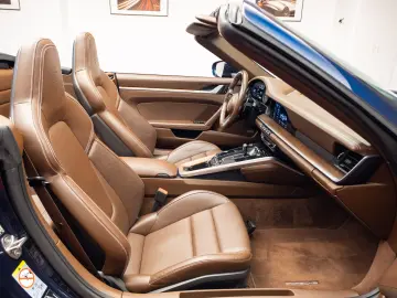 Porsche 911 Carrera 4S Cabrio