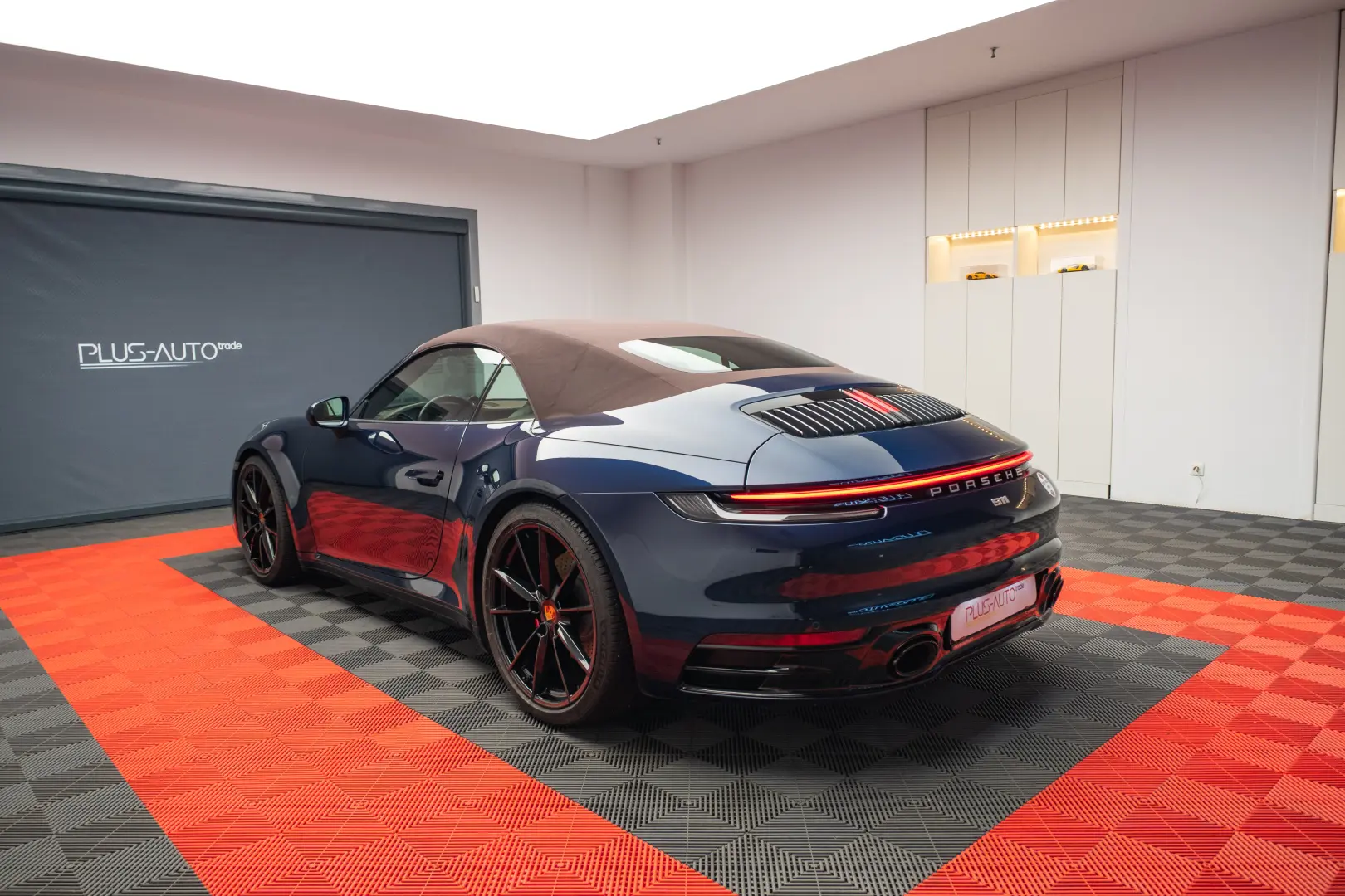 Porsche 911 Carrera 4S Cabrio