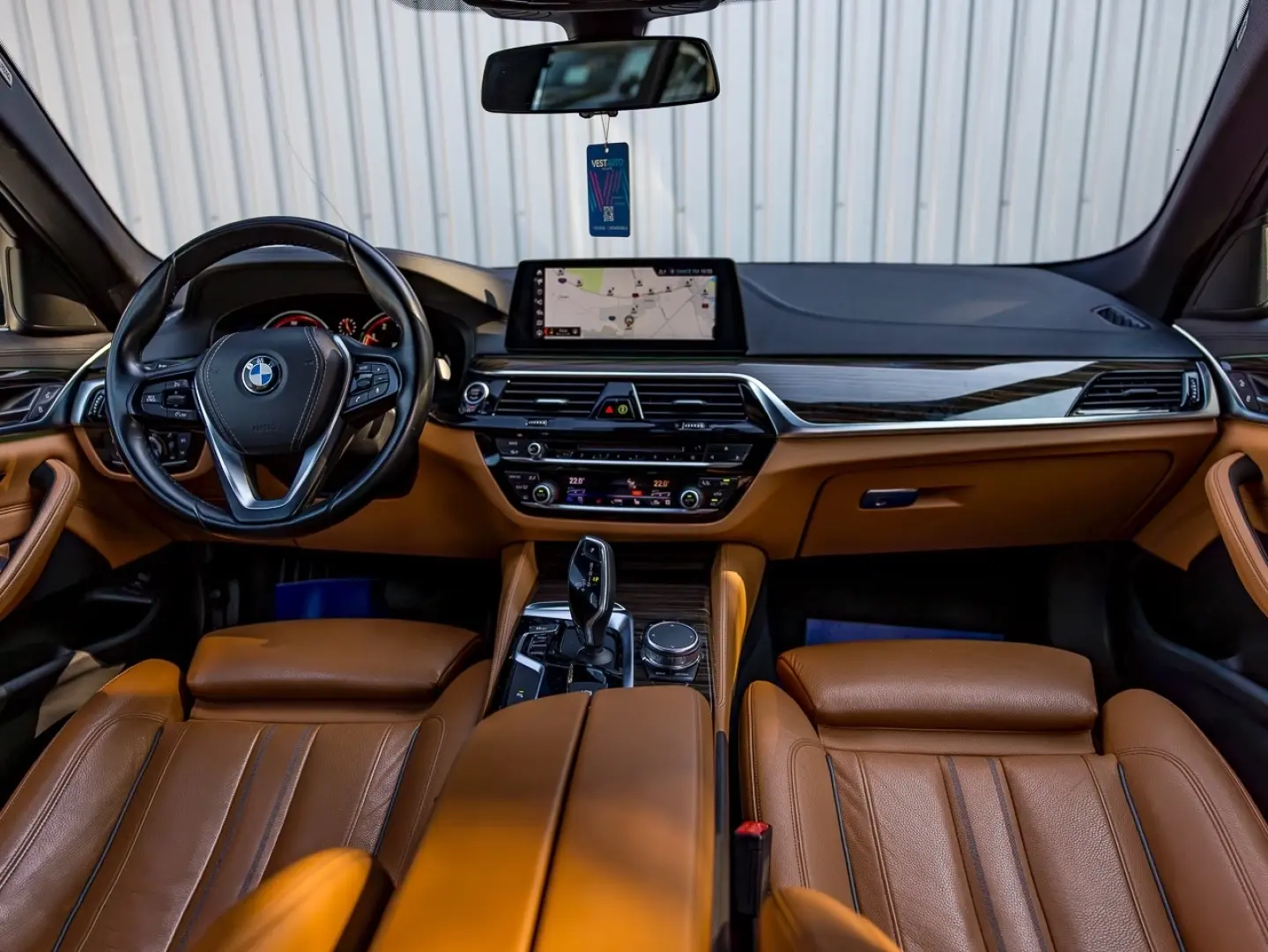 BMW 530i individual HeadUp Incalzire Camera Navi LED