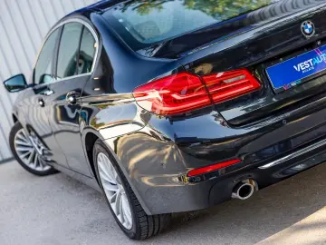 BMW 530i individual HeadUp Incalzire Camera Navi LED