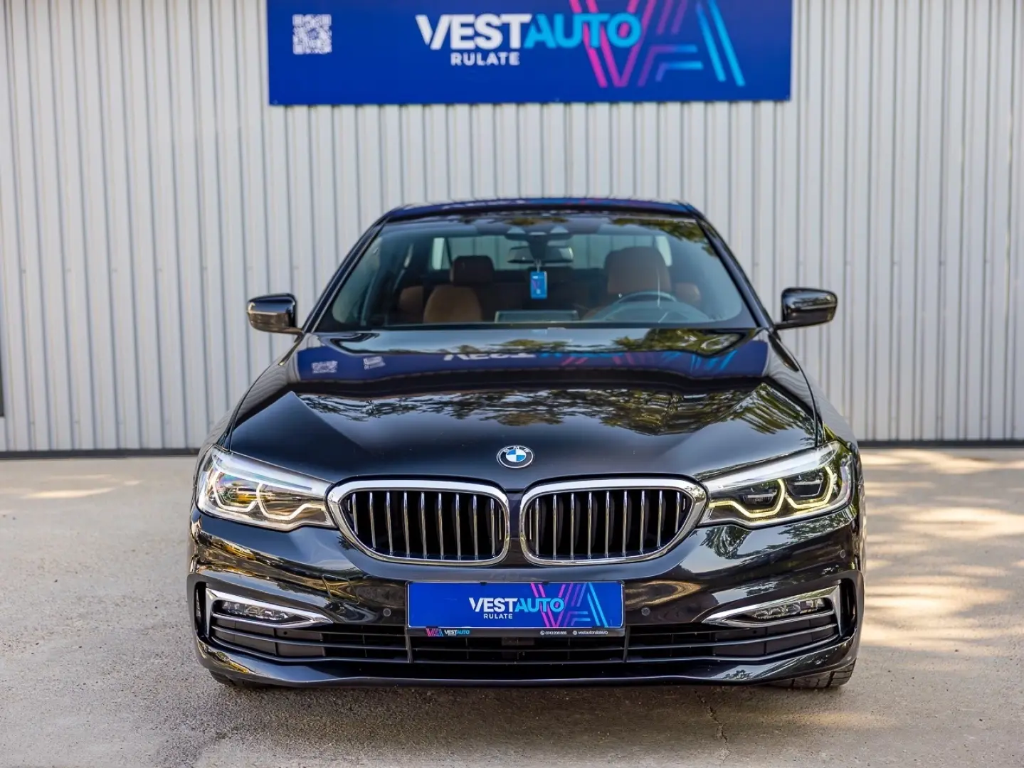 BMW 530i individual HeadUp Incalzire Camera Navi LED