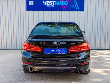 BMW 530i individual HeadUp Incalzire Camera Navi LED