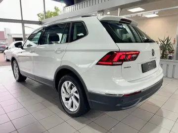 Tiguan Allspace Life 2.0 TDI DSG LED VIRT PDC