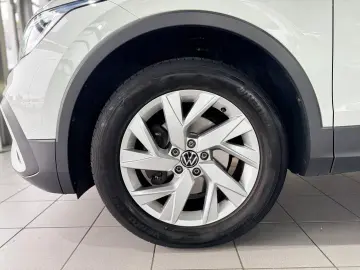 Tiguan Allspace Life 2.0 TDI DSG LED VIRT PDC
