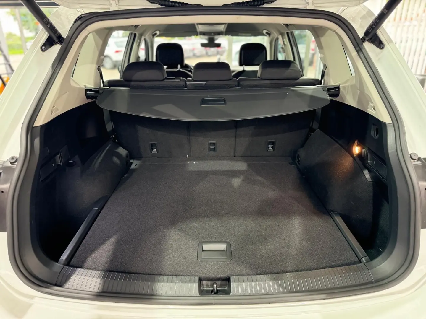 Tiguan Allspace Life 2.0 TDI DSG LED VIRT PDC