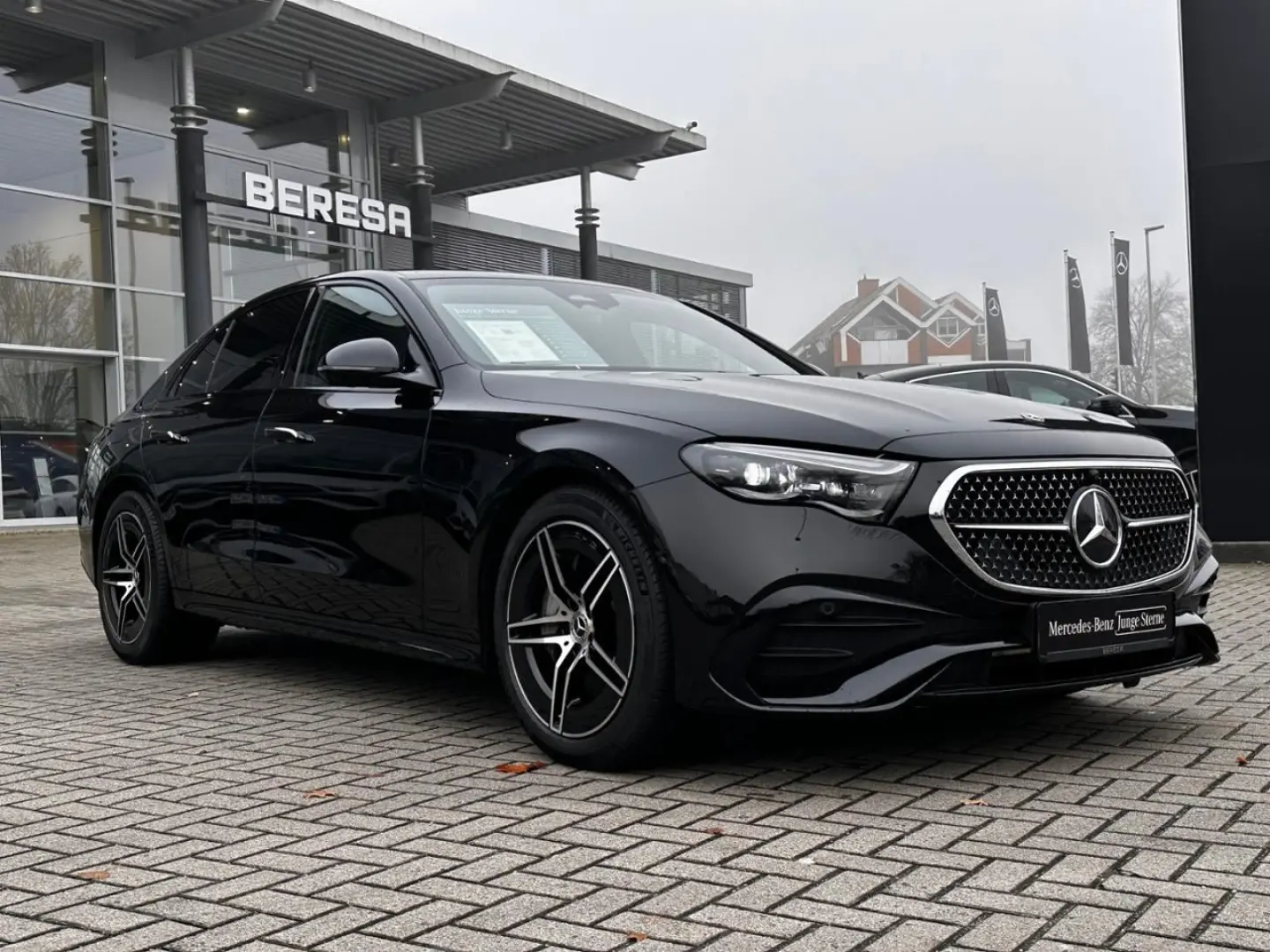 E 200 AMG Night Superscreen Digital Light 360