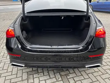 E 200 AMG Night Superscreen Digital Light 360