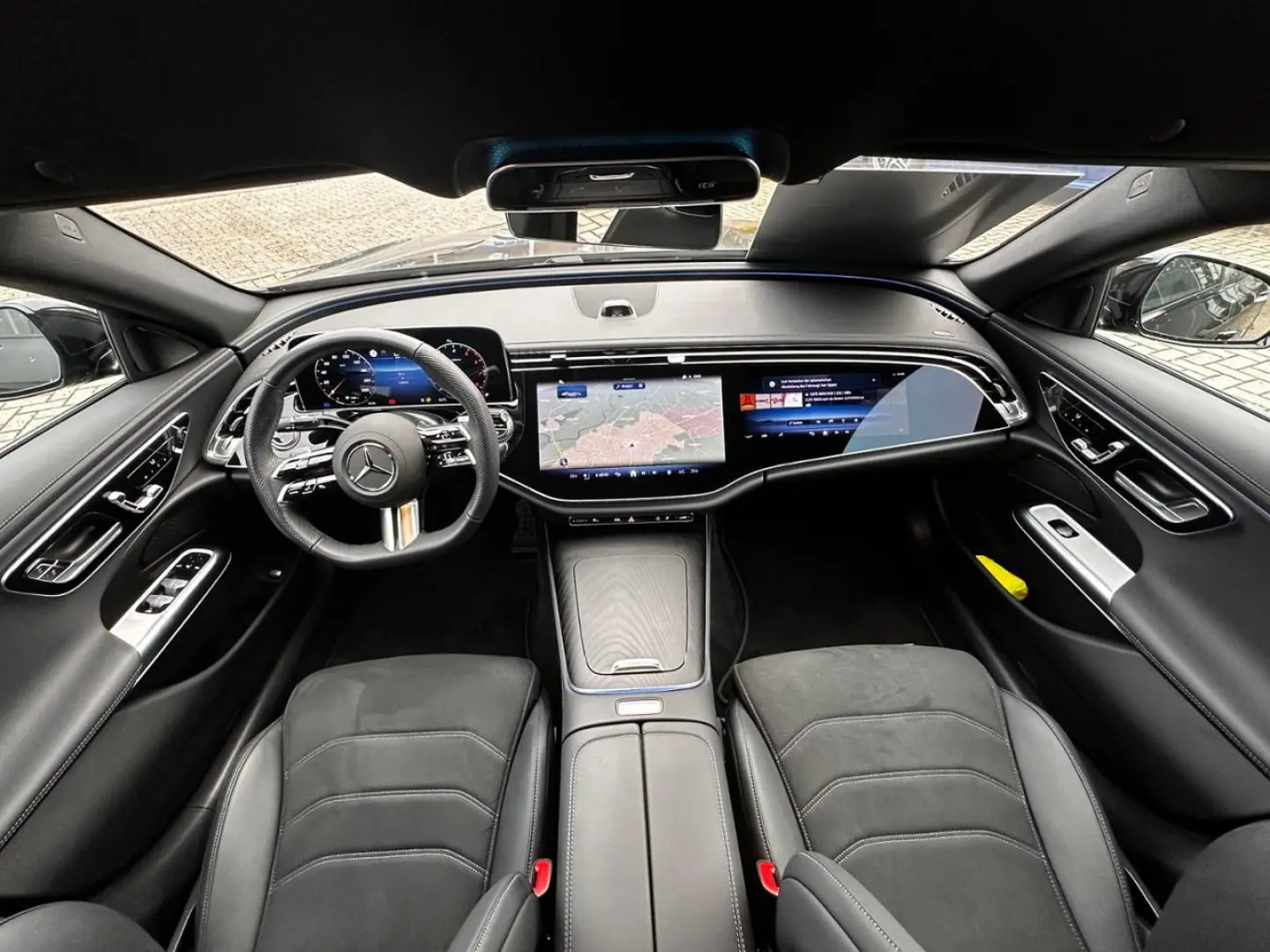 E 200 AMG Night Superscreen Digital Light 360