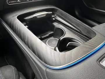 E 200 AMG Night Superscreen Digital Light 360