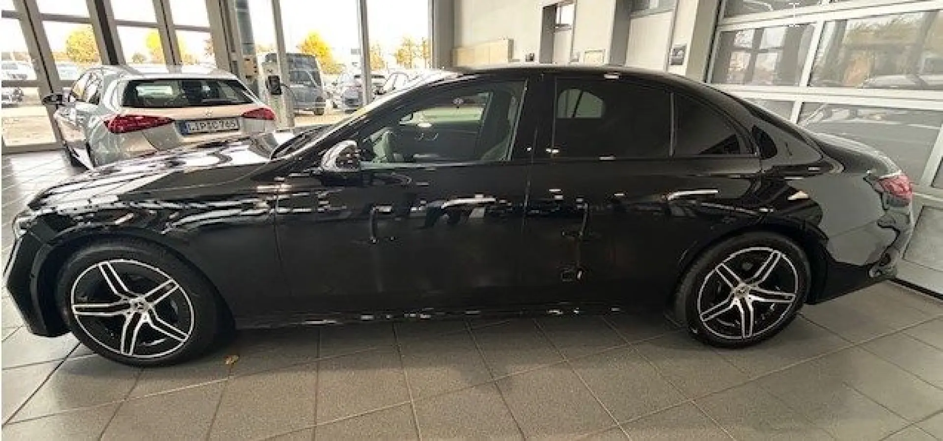 E 200 AMG Night Superscreen Digital Light 360