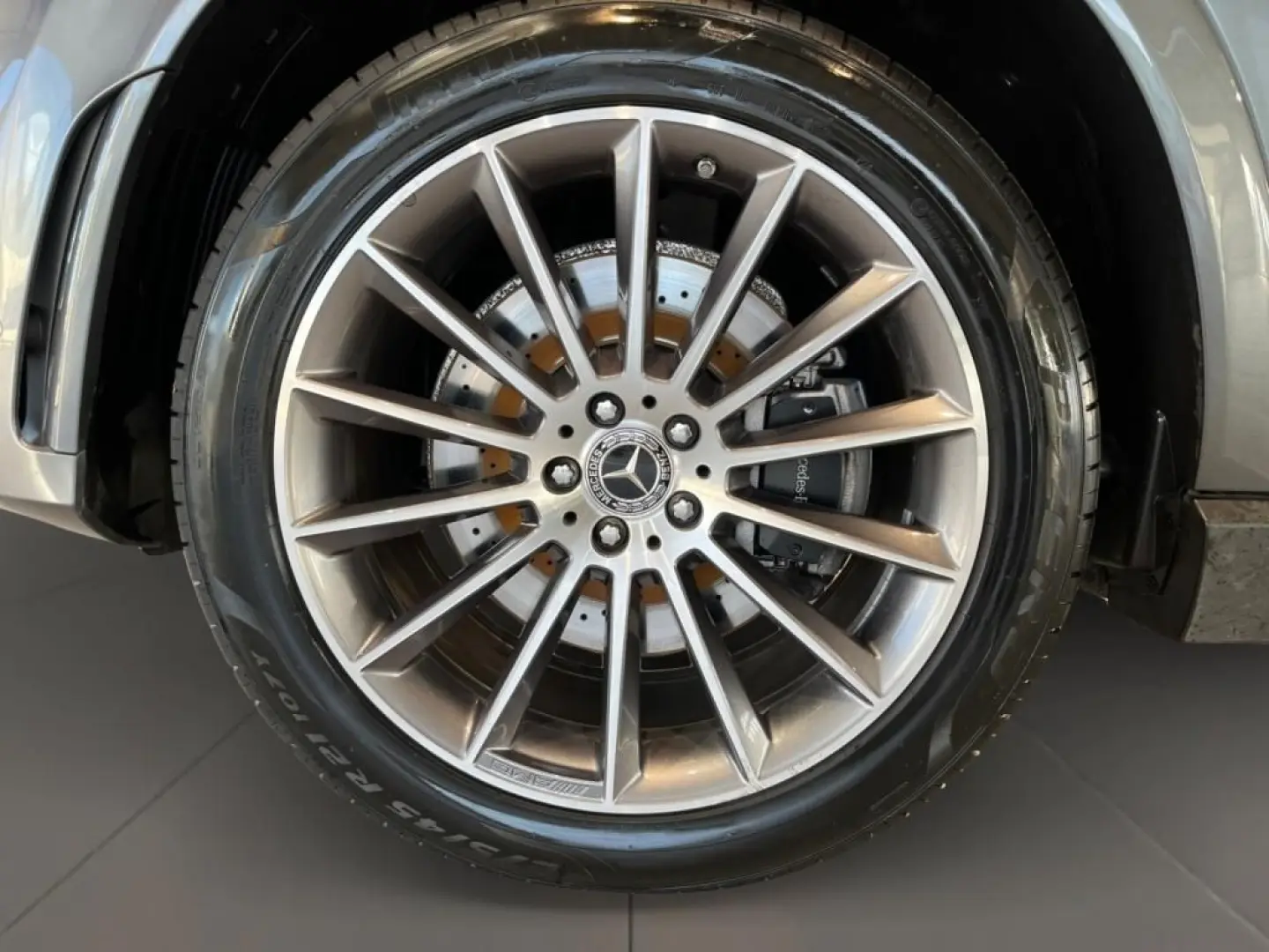 GLE 400 d 4matic AMG  MBUX Wide Navi Burm AHK LM