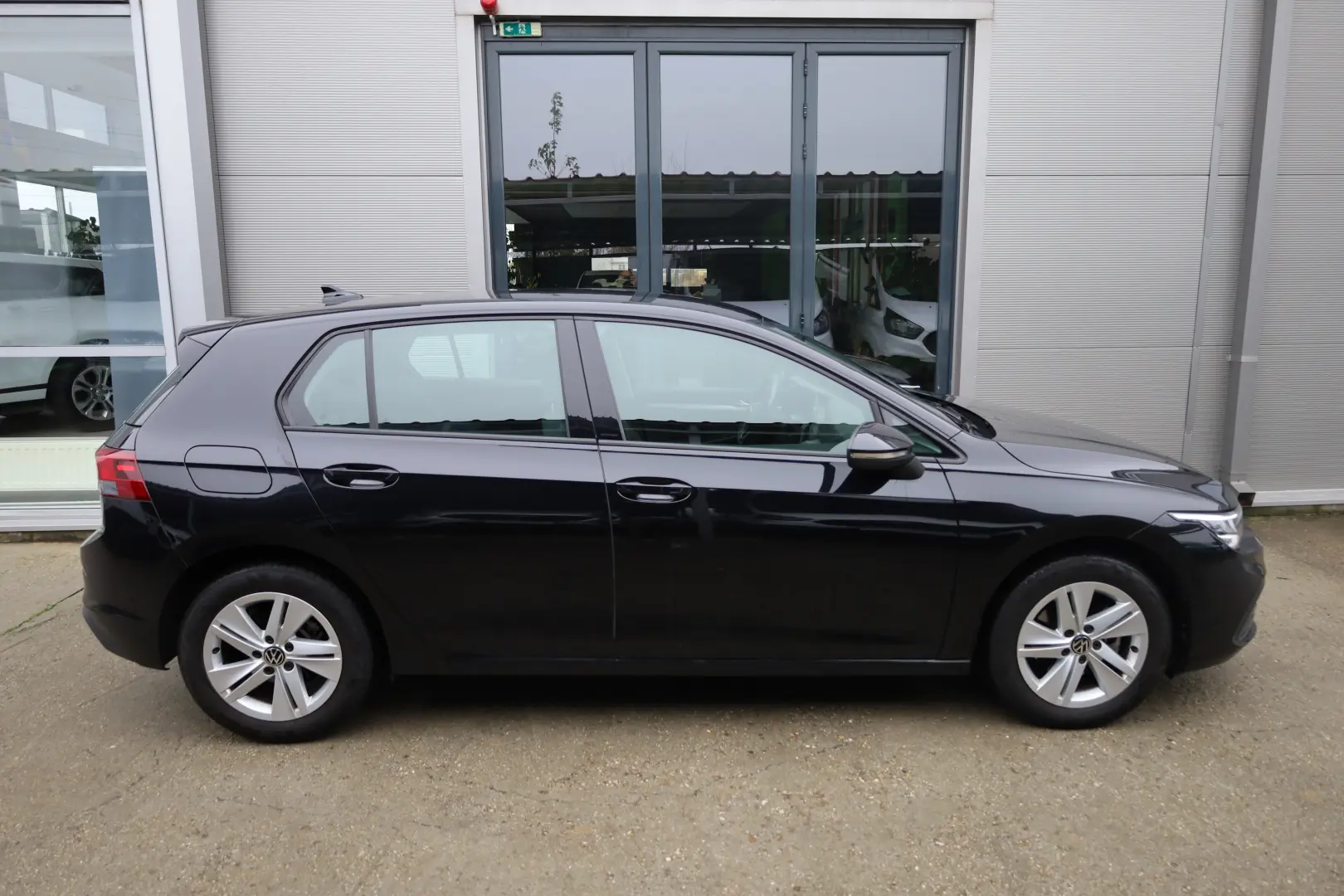 Pret NET 16528 Euro - Pret BRUT 19999 Euro