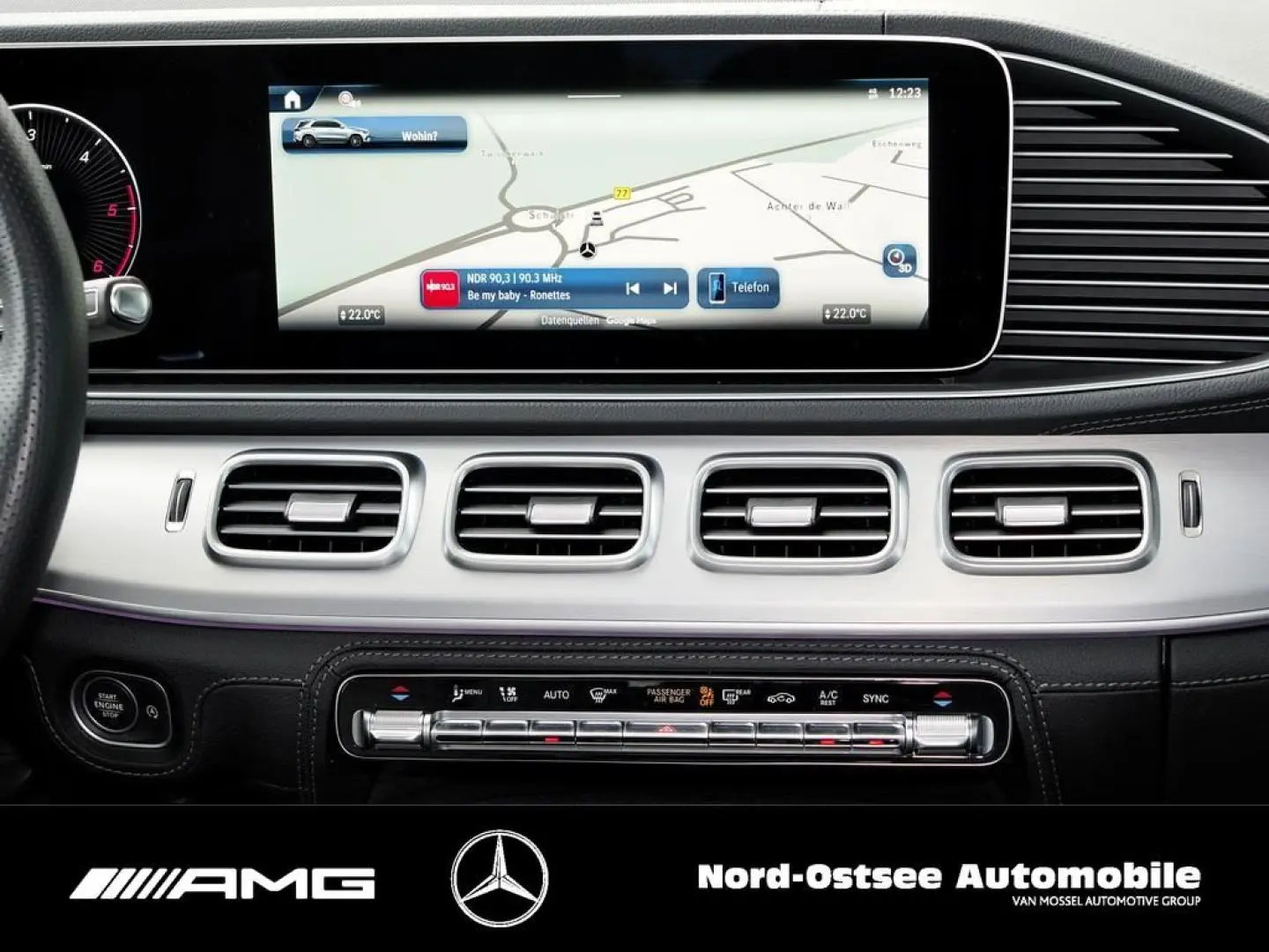 GLE 450 d 4M DISTRO MULTIBEAM PANO AHK NIGHT