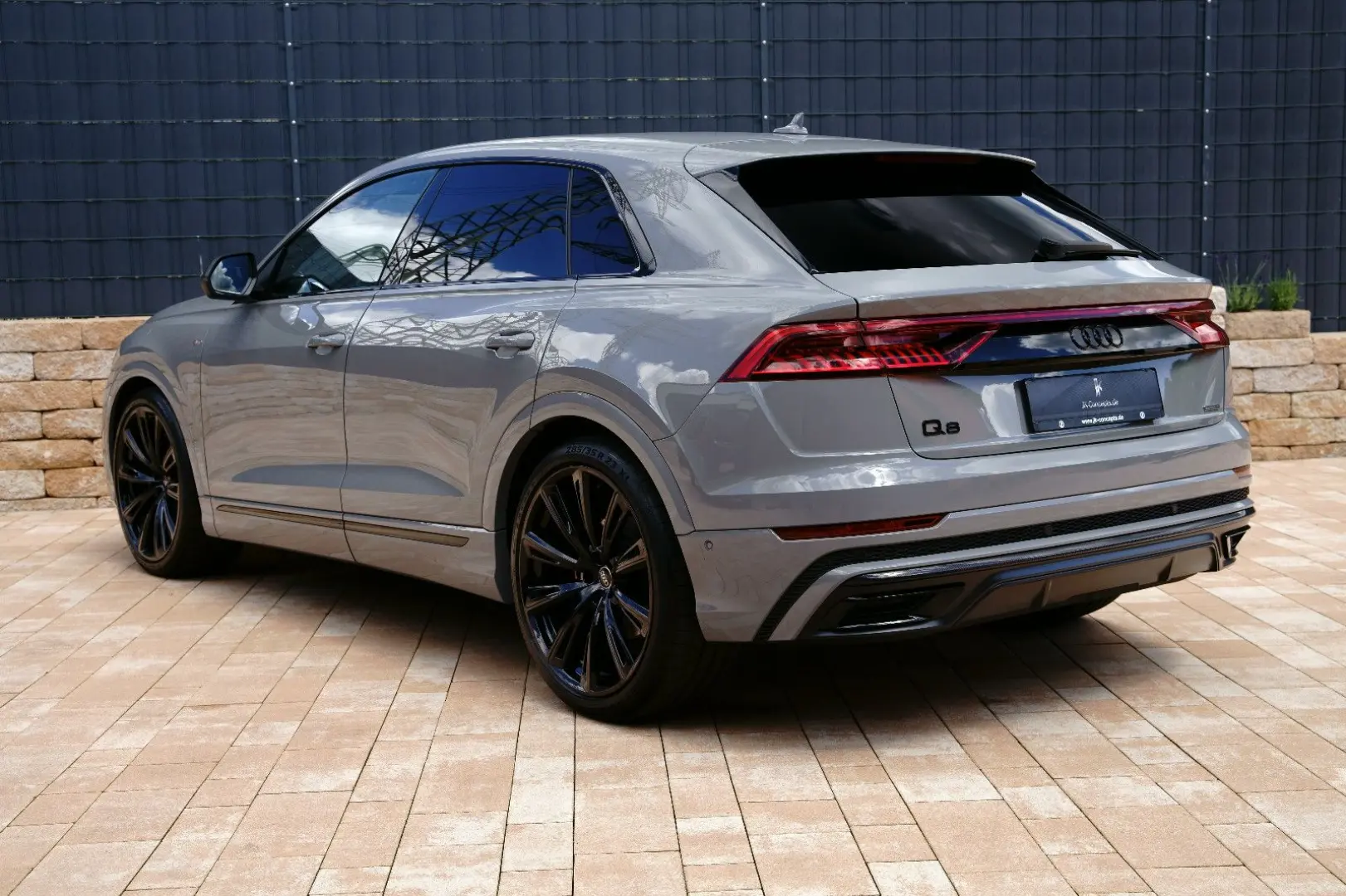 Q8 50 TDI quattro competition plus  AHK B&O PANO