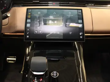 Range Rover Sport P460e Hybrid Dynamic SE Pano