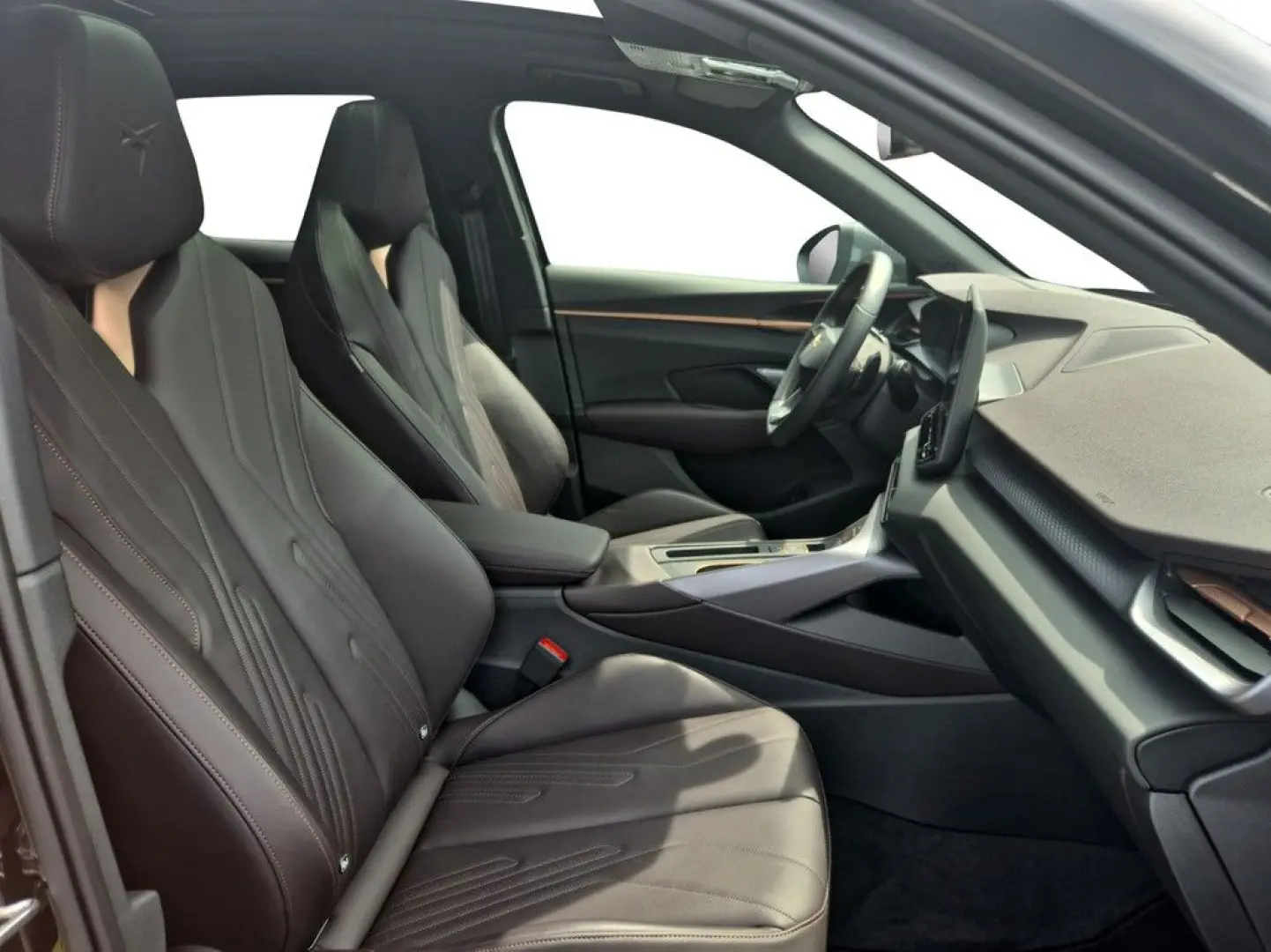 Terramar e-Hybrid 1.5  TSI DSG VZ COPPER DCC PAN