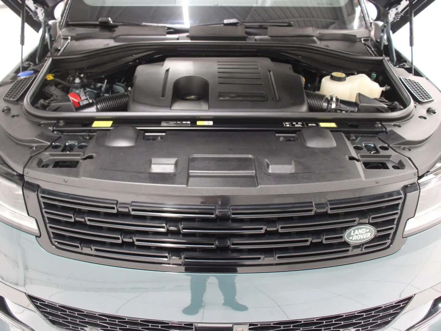 Range Rover Sport P460e Hybrid Dynamic HSE Pano