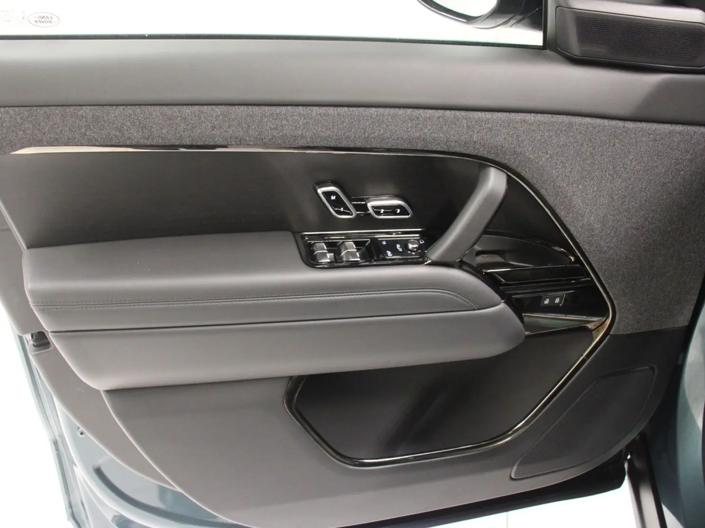 Range Rover Sport P460e Hybrid Dynamic HSE Pano