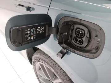 Range Rover Sport P460e Hybrid Dynamic HSE Pano